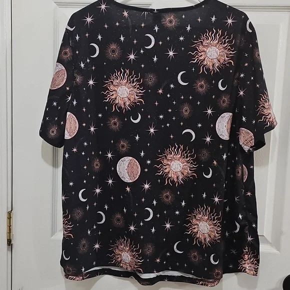 Sun and Moon Print Tee - Black Celestial - Picture 7 of 11